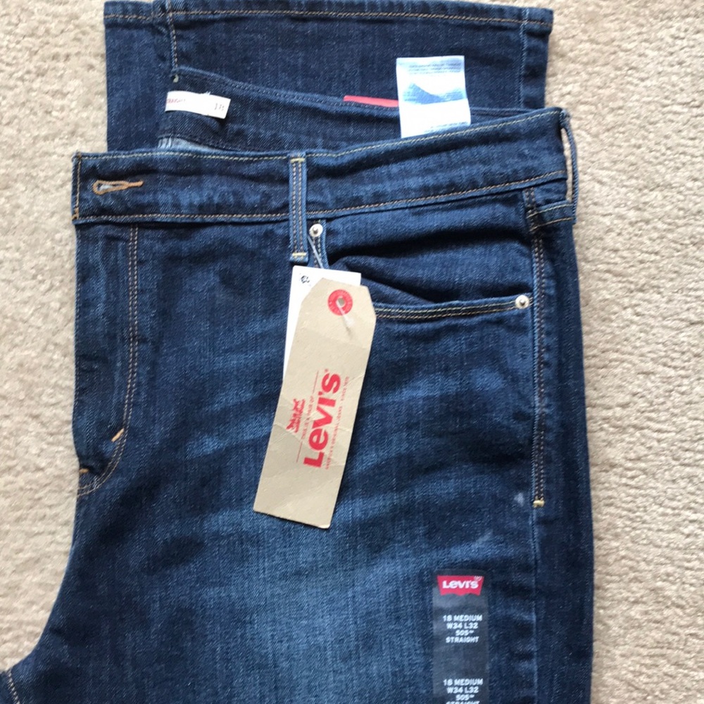 Levis 505 Women’s straight Leg jeans
